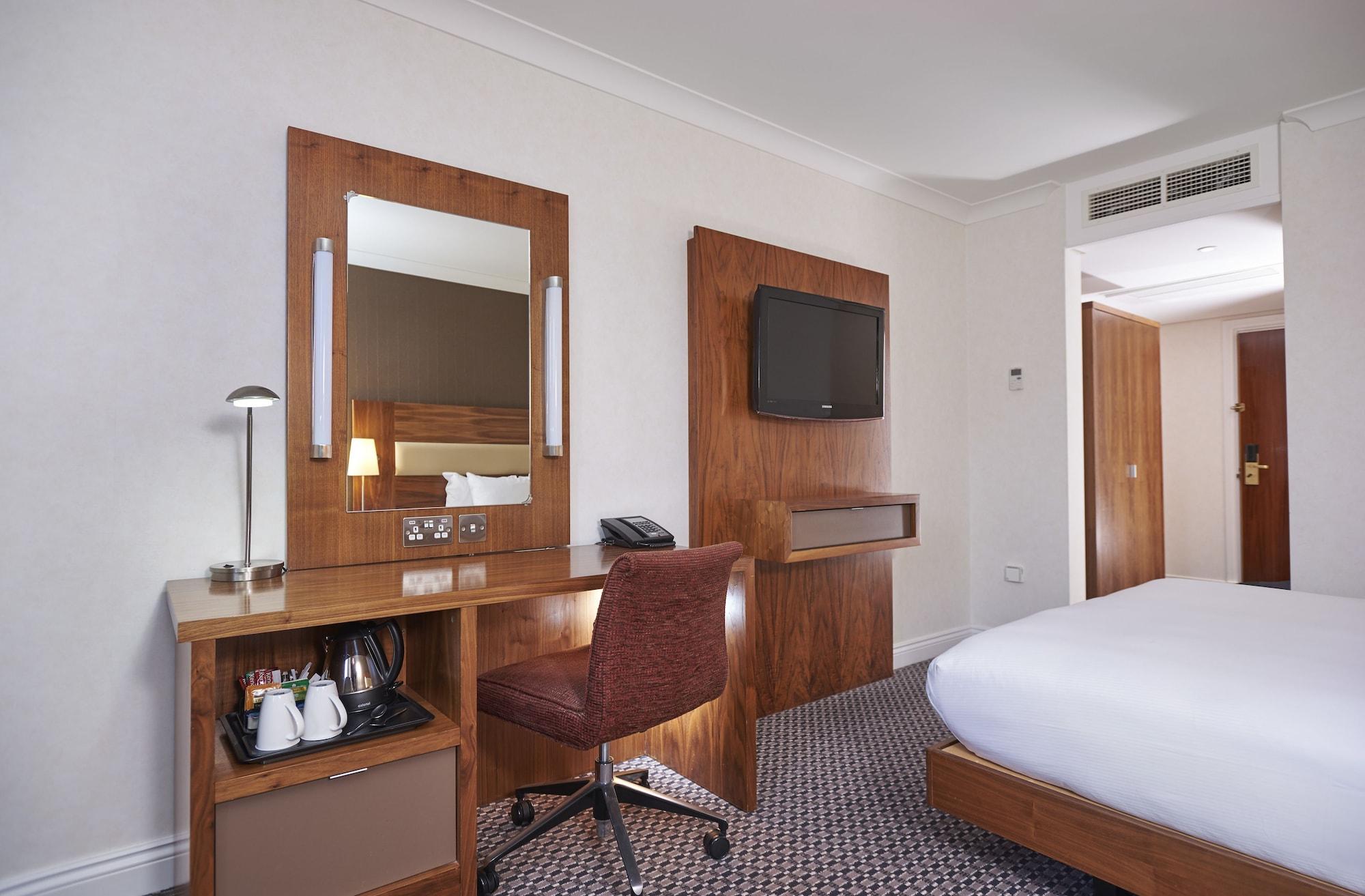 Doubletree By Hilton Bristol North Hotel Almondsbury Szoba fotó