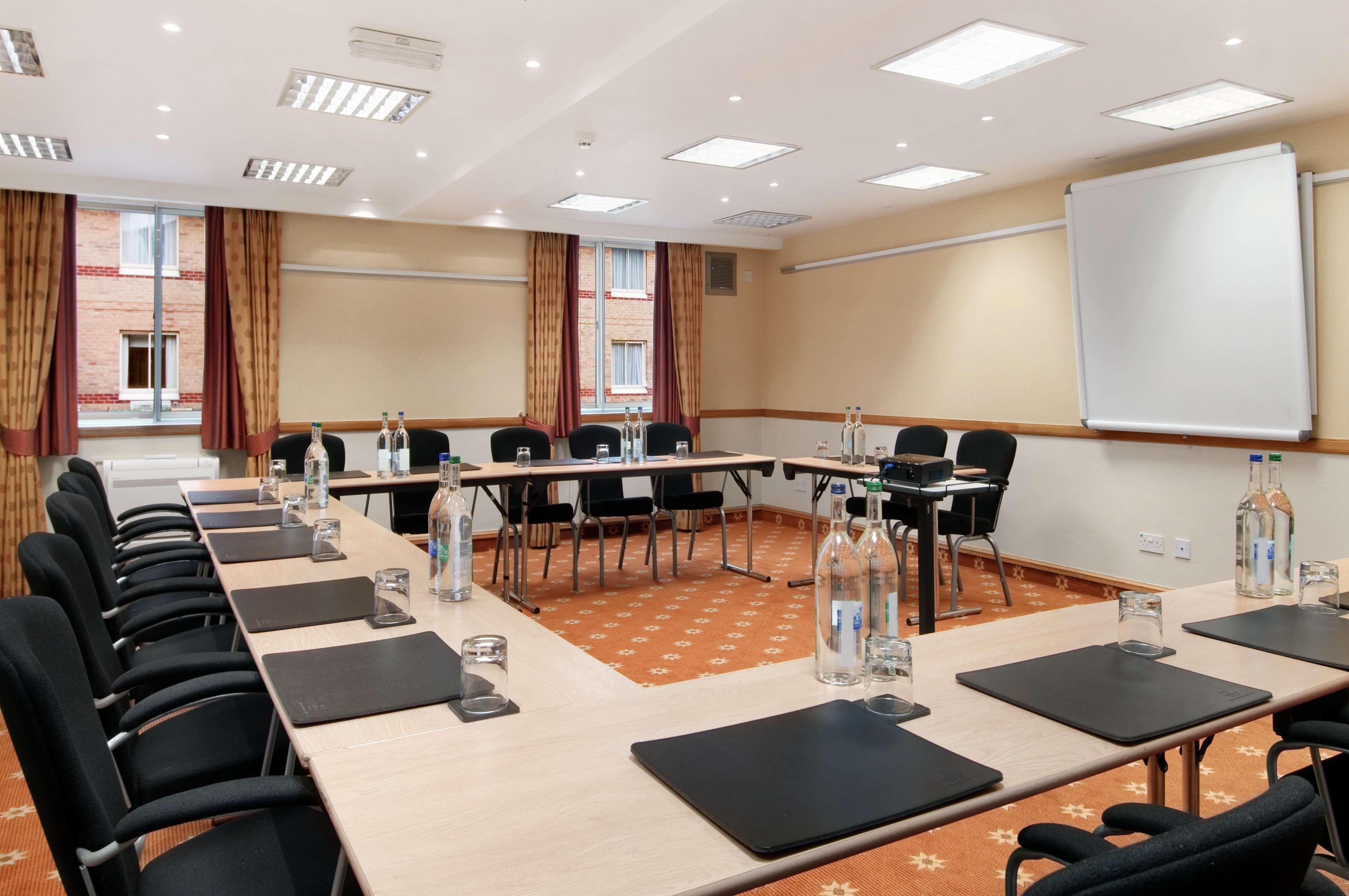 Doubletree By Hilton Bristol North Hotel Almondsbury Kültér fotó